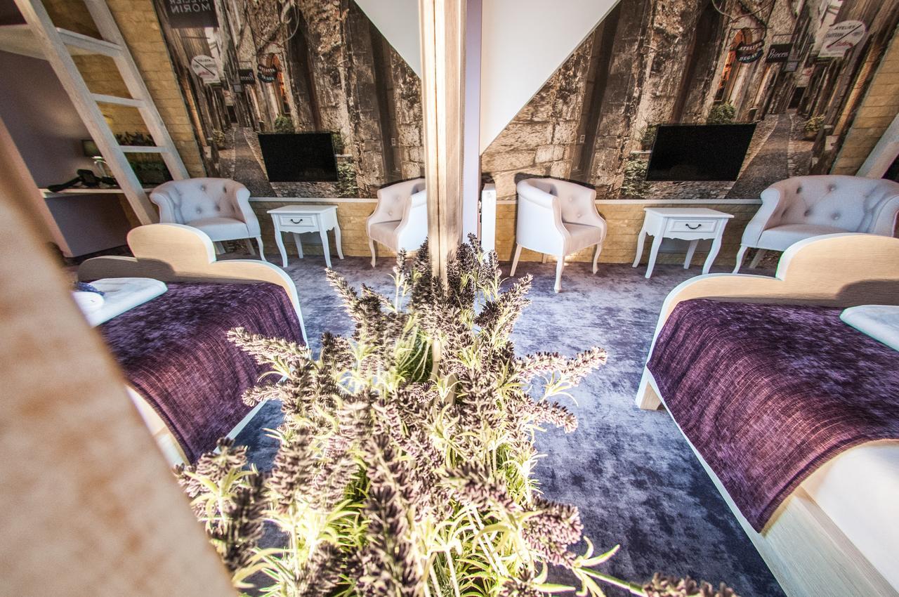 Lawendowy Zdroj Medycyna I Spa Busko-Zdrój Extérieur photo