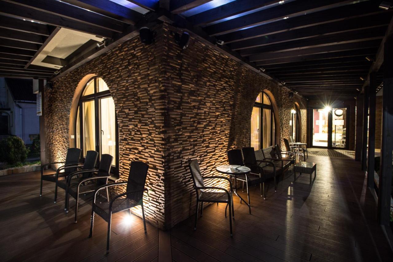 Lawendowy Zdroj Medycyna I Spa Busko-Zdrój Extérieur photo