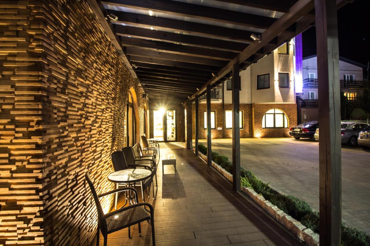 Lawendowy Zdroj Medycyna I Spa Busko-Zdrój Extérieur photo